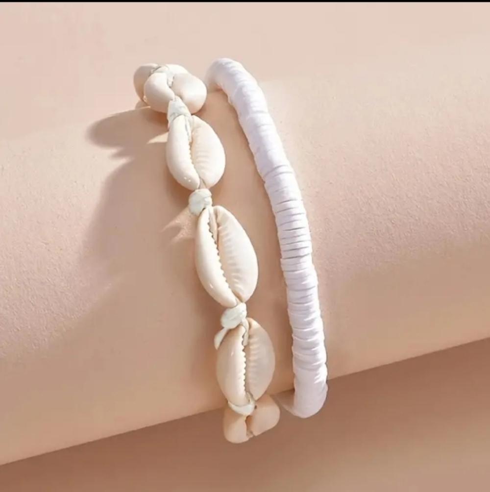 2 piece set Shell Anklets - Picture 4 of 5